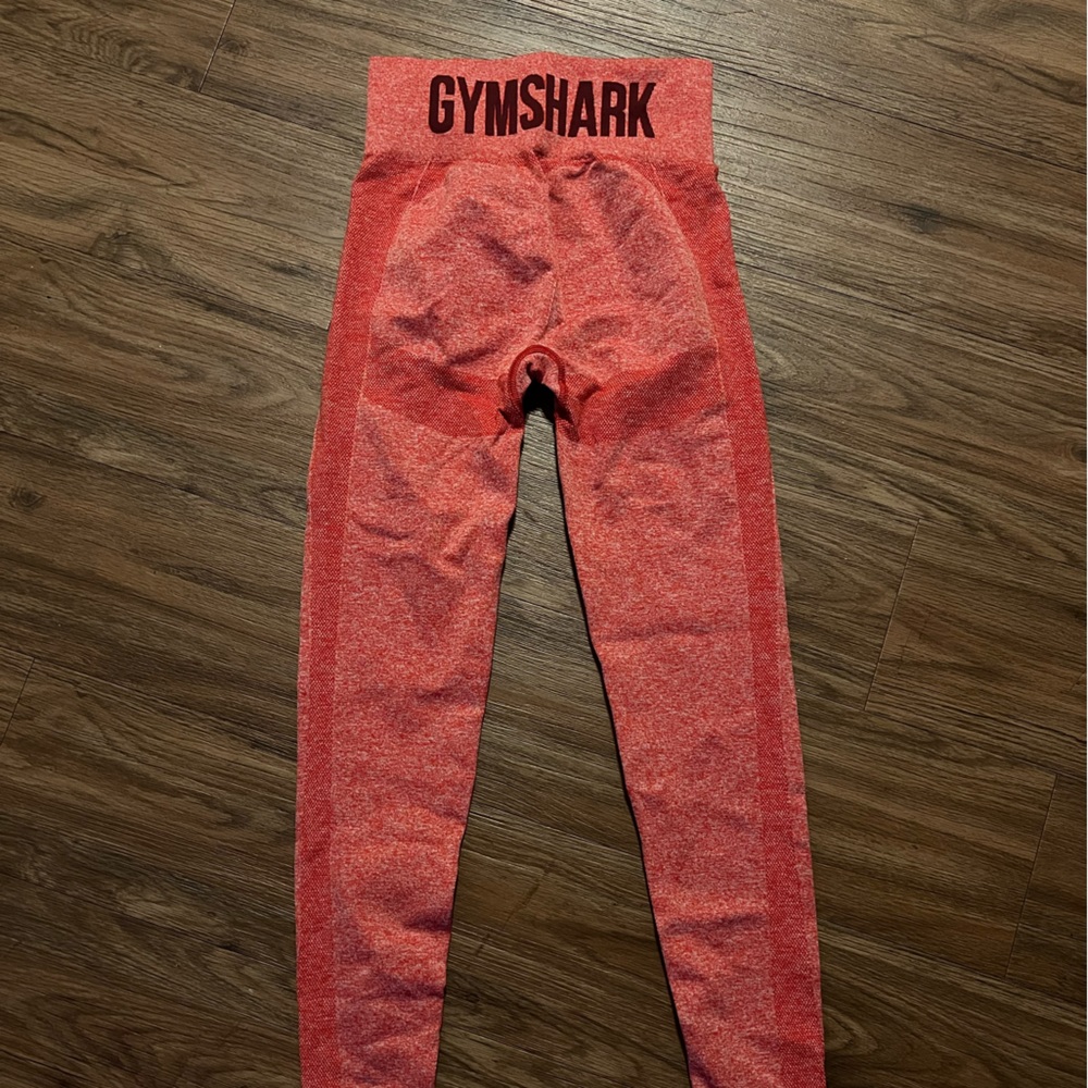 Gymshark brand new leggings size small